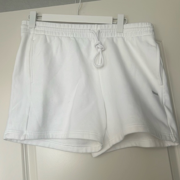 TNA Sweat Fleece shorts. Unworn but no tag apologies. - Picture 1 of 4